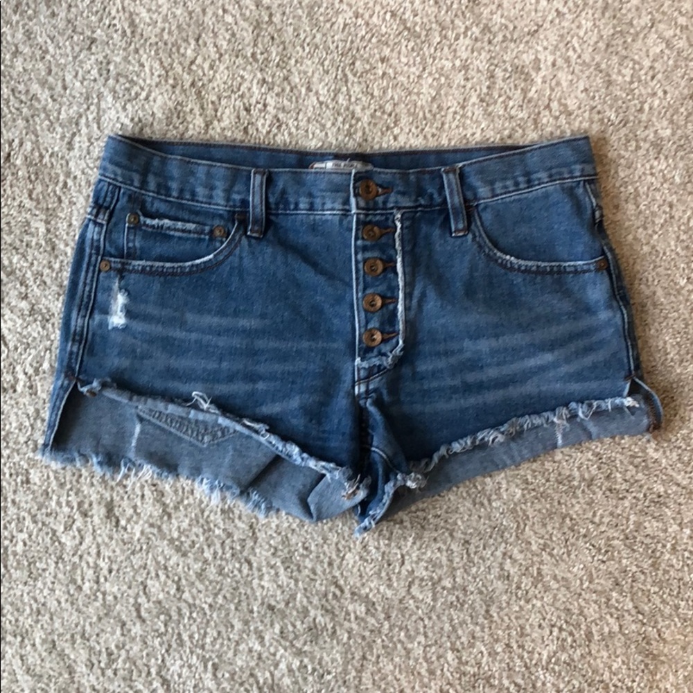 Free People short jean shorts size 27